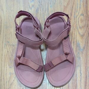 Teva Hurricane Xlt2 Sandals, Aragon (pink)